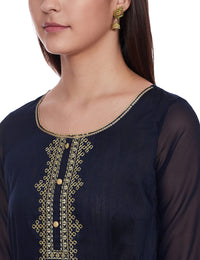 Aurelia Women's  Rayon Regular Kurta Blue M