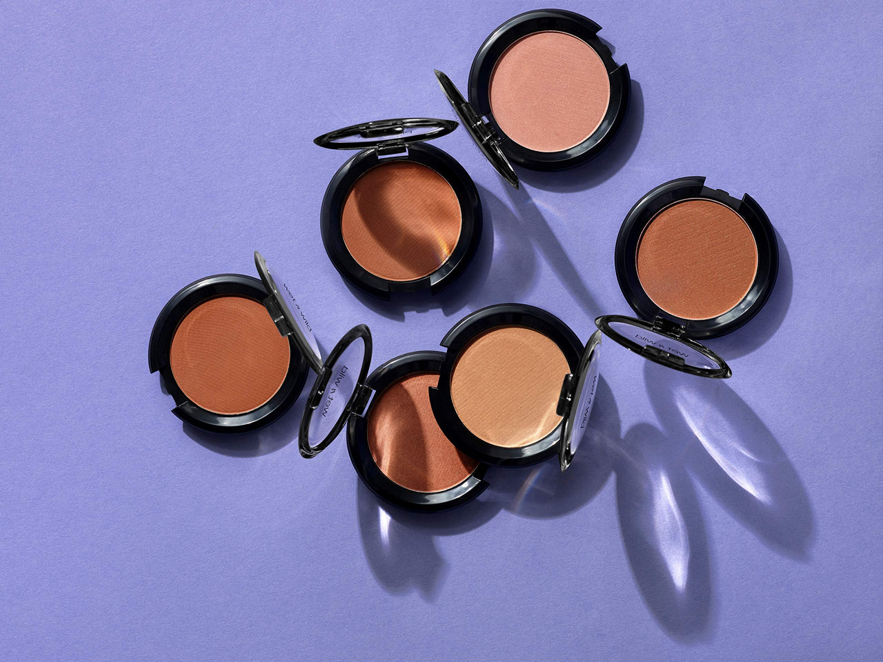 Wet n Wild, Color Icon Blush, Buildable Sheer to Bold Blush, with Velvety-soft Pressed Powder Formula, for a Healthy-looking Flush of Silky Smooth Color, Vegan, Mellow Wine Paraben & Cruelty- 20g