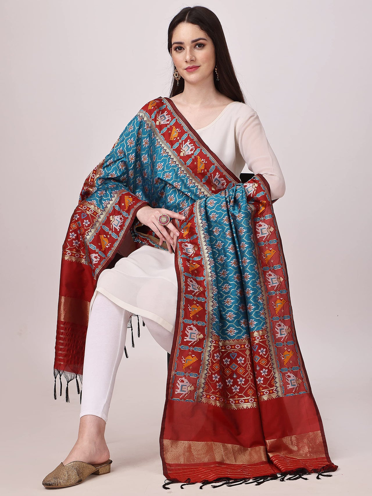 KAPAAHA Women's  Woven Silk Blend Patola Fulwadi Dupatta, Width 45 inch, Length 2.5 meter