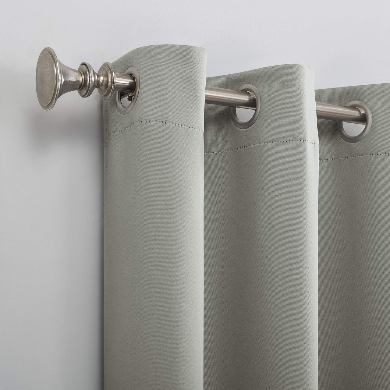 Sun Zero Easton Energy Saving Blackout Grommet Curtain Panel, 40" x 108", Silver Gray 40" x 108"