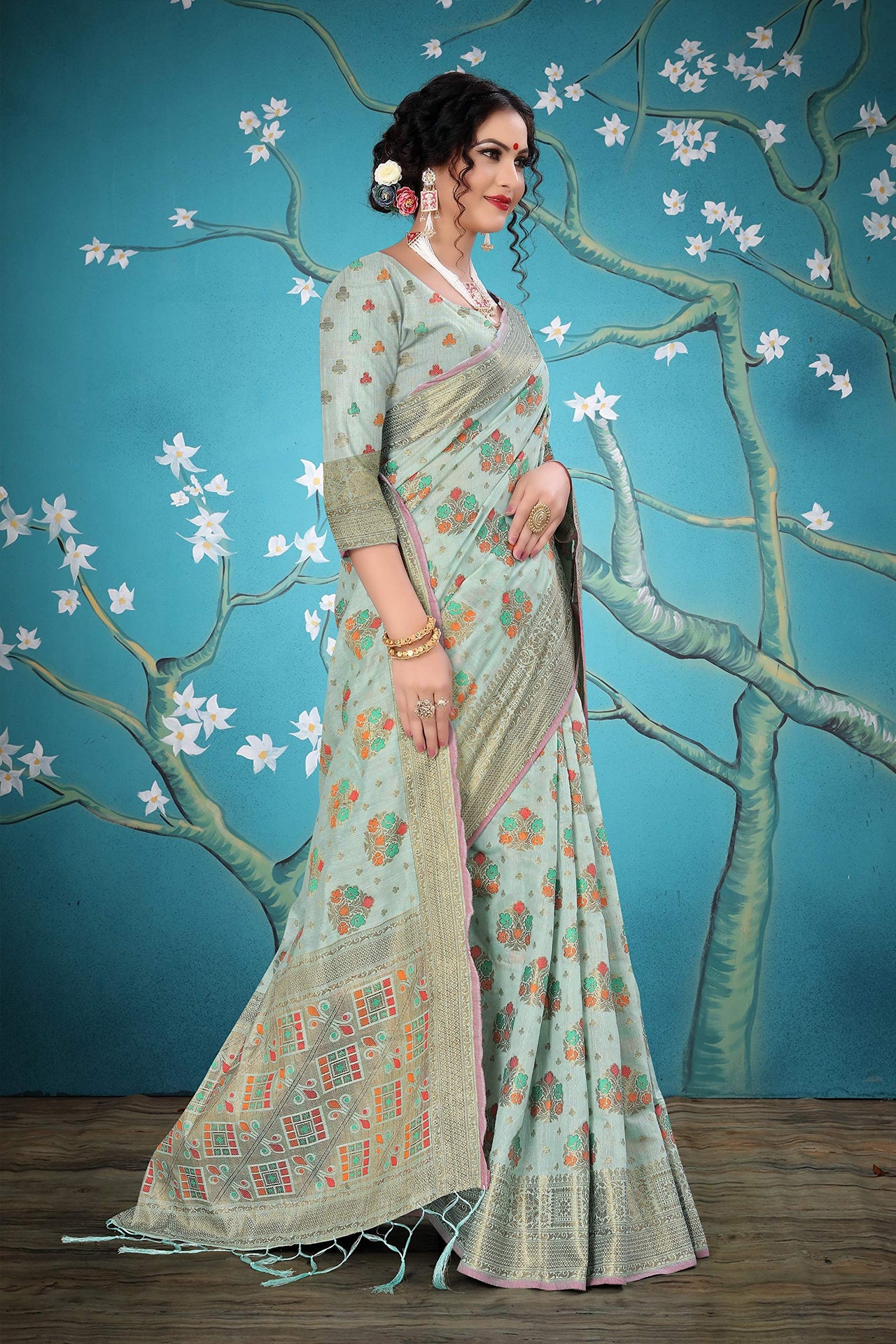 Divine International Trading Co Women's  Chanderi Saree With Blouse Piece