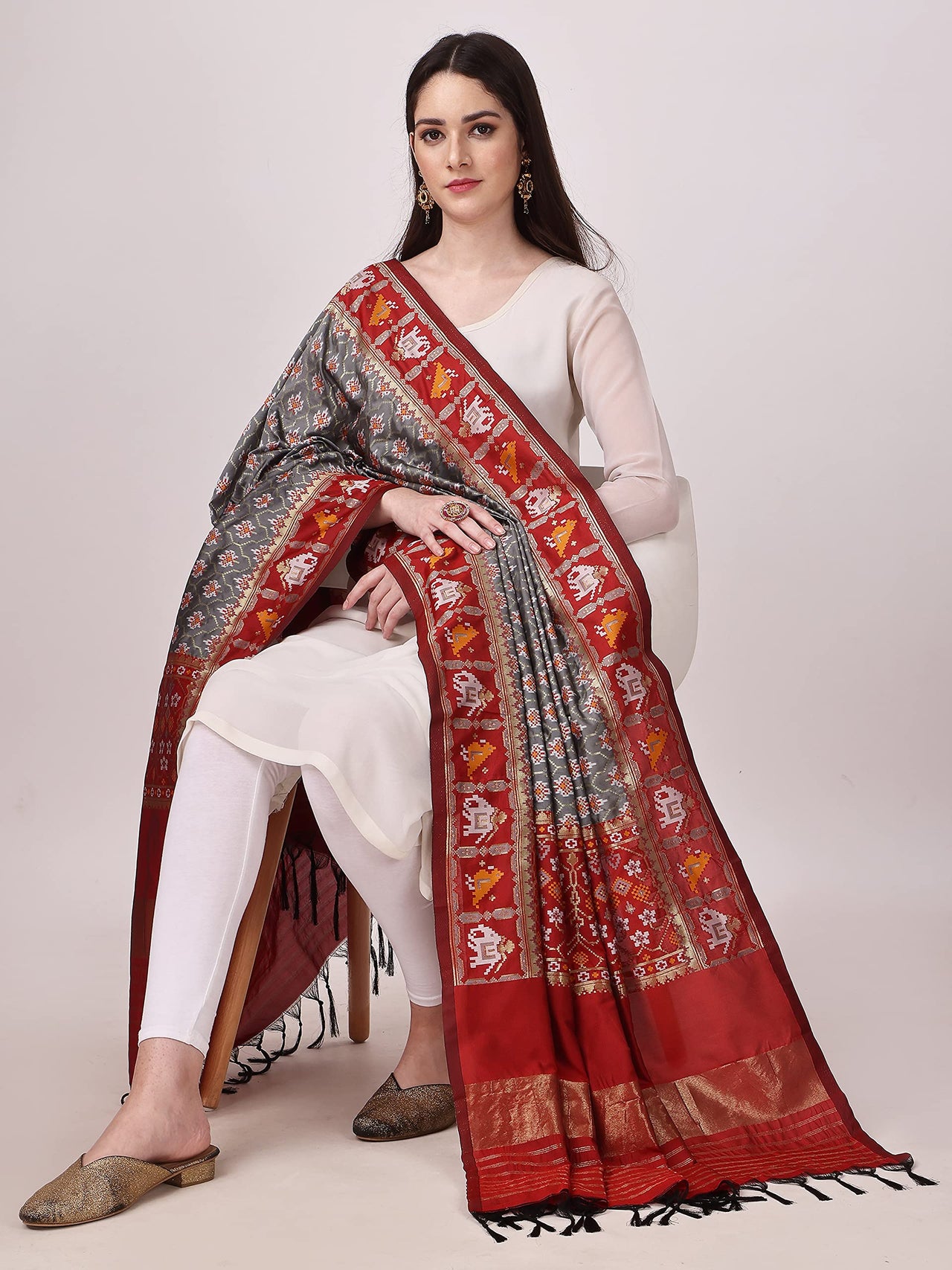 KAPAAHA Women's  Woven Silk Blend Patola Fulwadi Dupatta, Width 45 inch, Length 2.5 meter