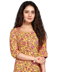 Monira Women's  Pure Cambric Cotton Kalamkari Floral Print Straight Kurti