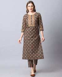 Rajnandini Women's  Black Coloured Pure Cambric Cotton Jaipuri Embroidered Kurta Set With Dupatta