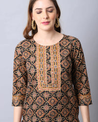 Rajnandini Women's  Black Coloured Pure Cambric Cotton Jaipuri Embroidered Kurta Set With Dupatta