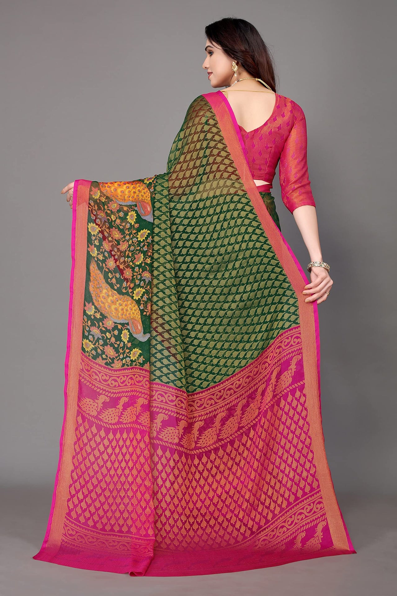 Winza Designer Women's  Chiffon Brasso Floral Printed Saree with Blouse Piece