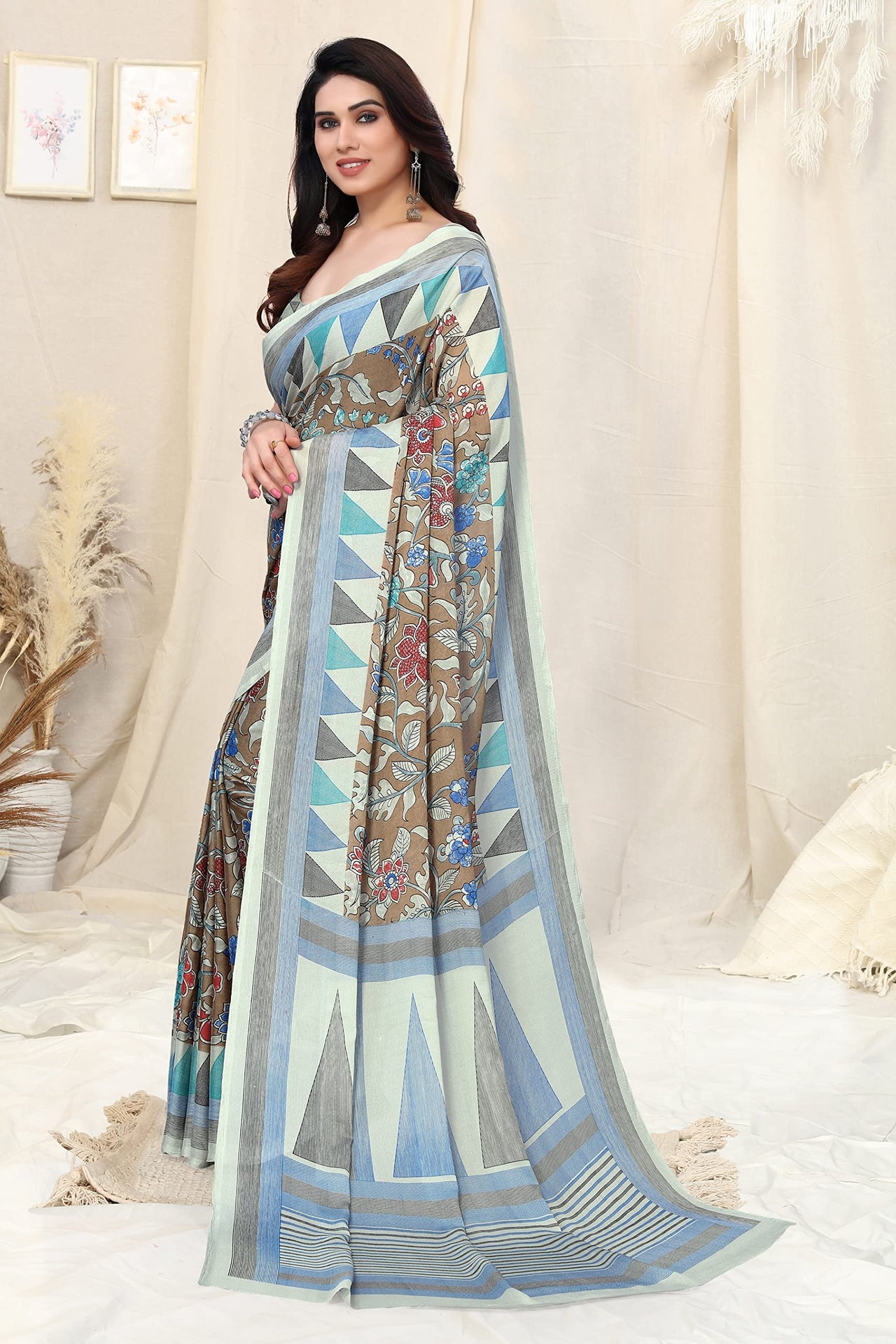 MIRCHI FASHION Women's  Stylish Chiffon Floral and Geometric Printed Saree with Blouse Piece