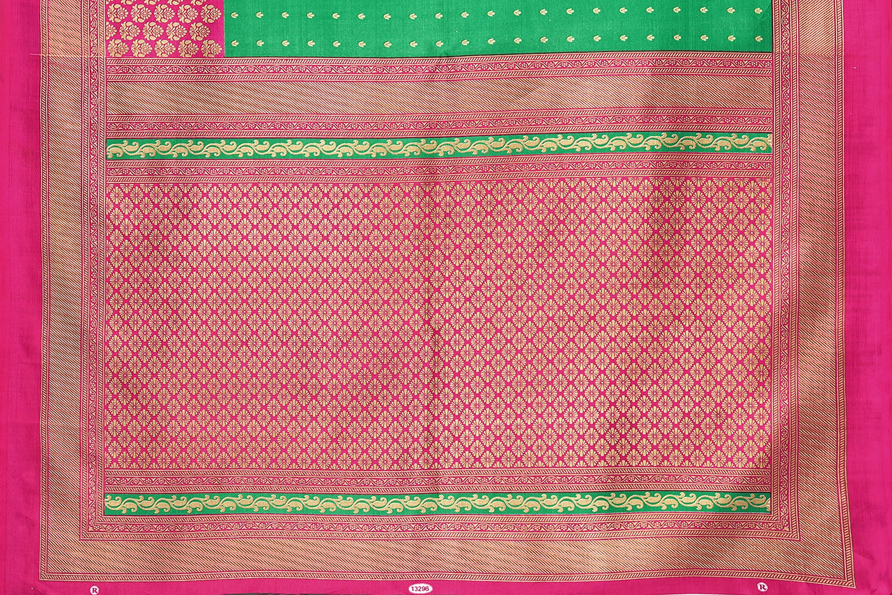 Yashika Womens Saree