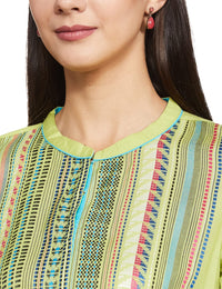 Aurelia Women's  Rayon Straight Kurta