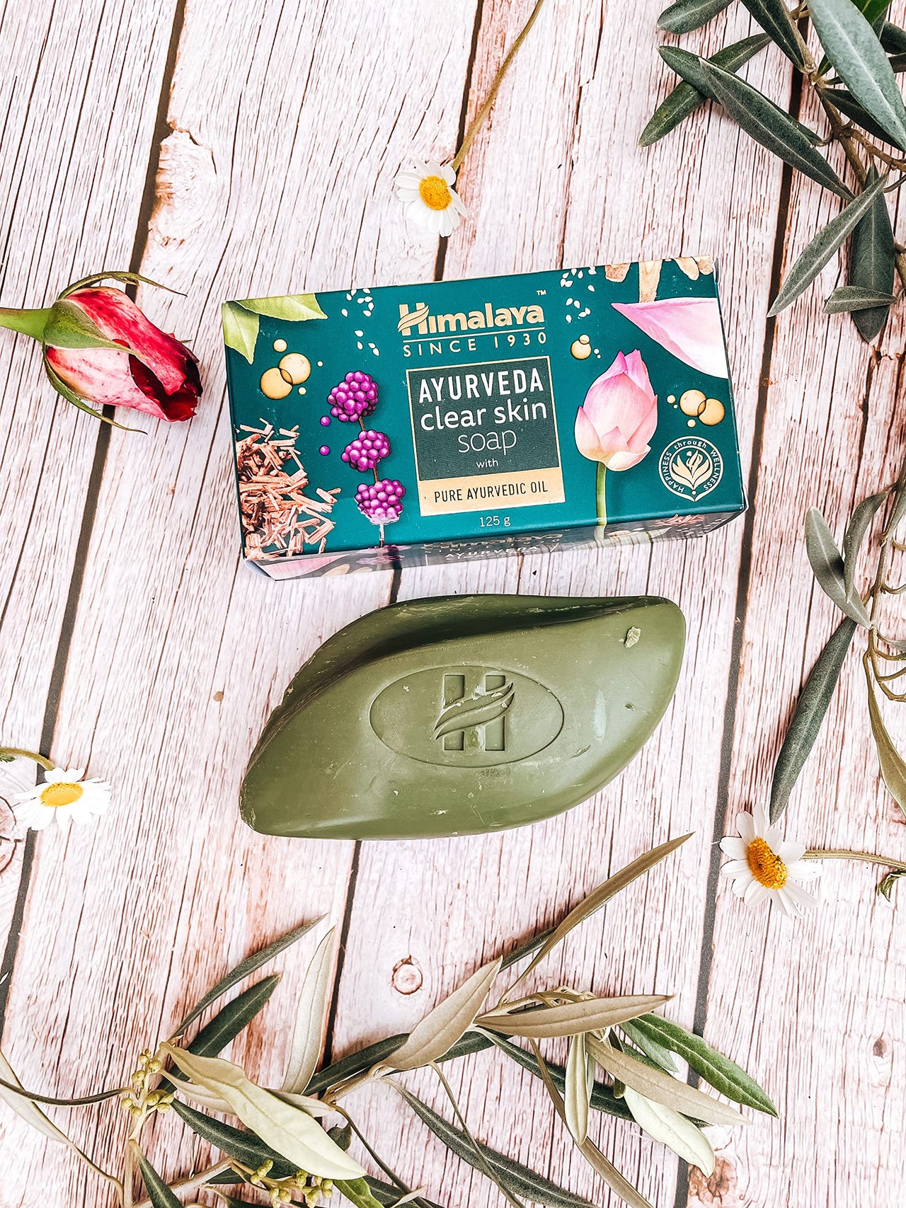 Himalaya Fortunekart Ayurveda Clear Skin Soap India, 125 G