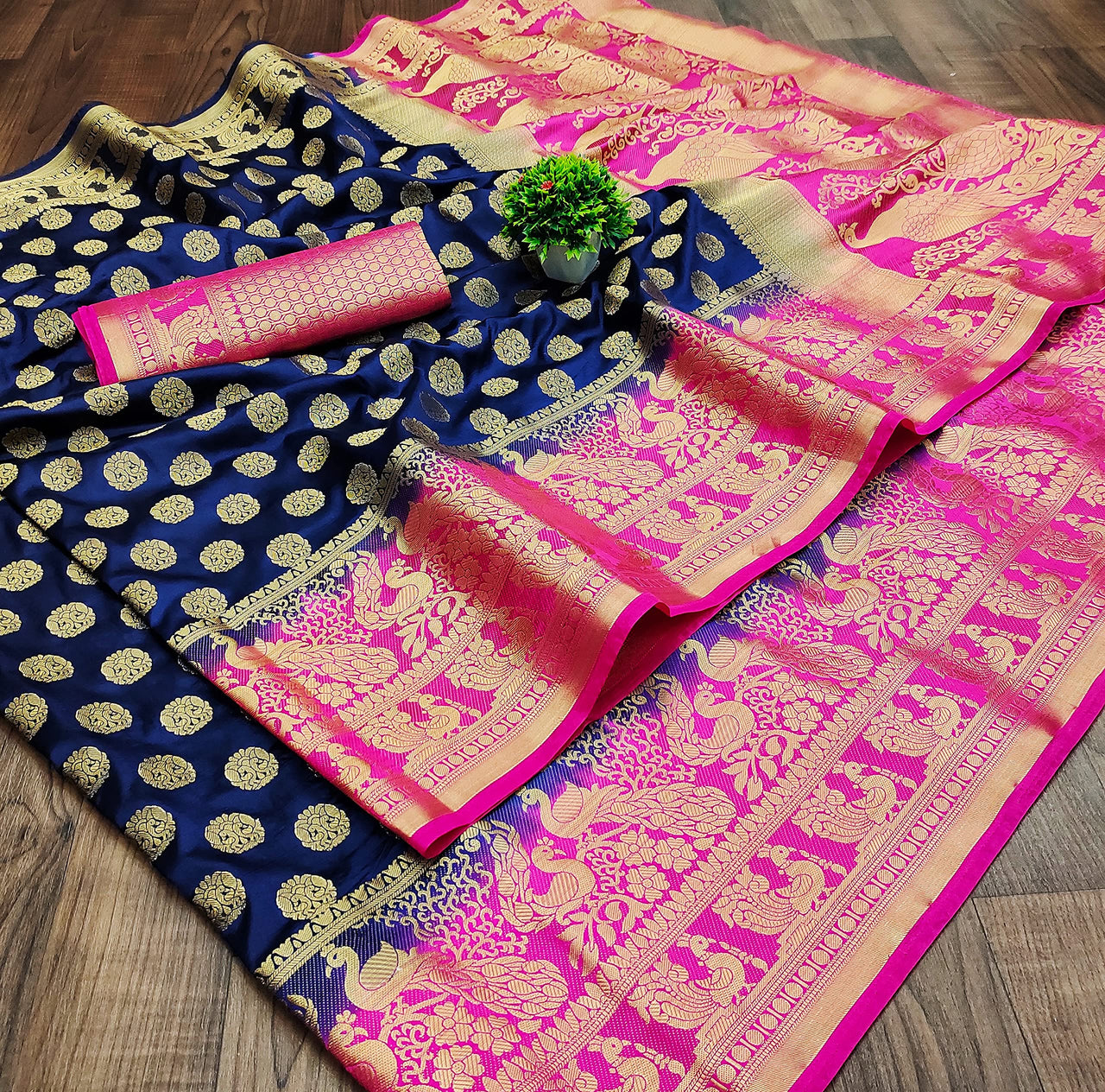 C J Enterprise Women's  Pure Kanchipuram Silk Sarees For Wedding With Un-Stitched Blouse Piece (D11 paithani)