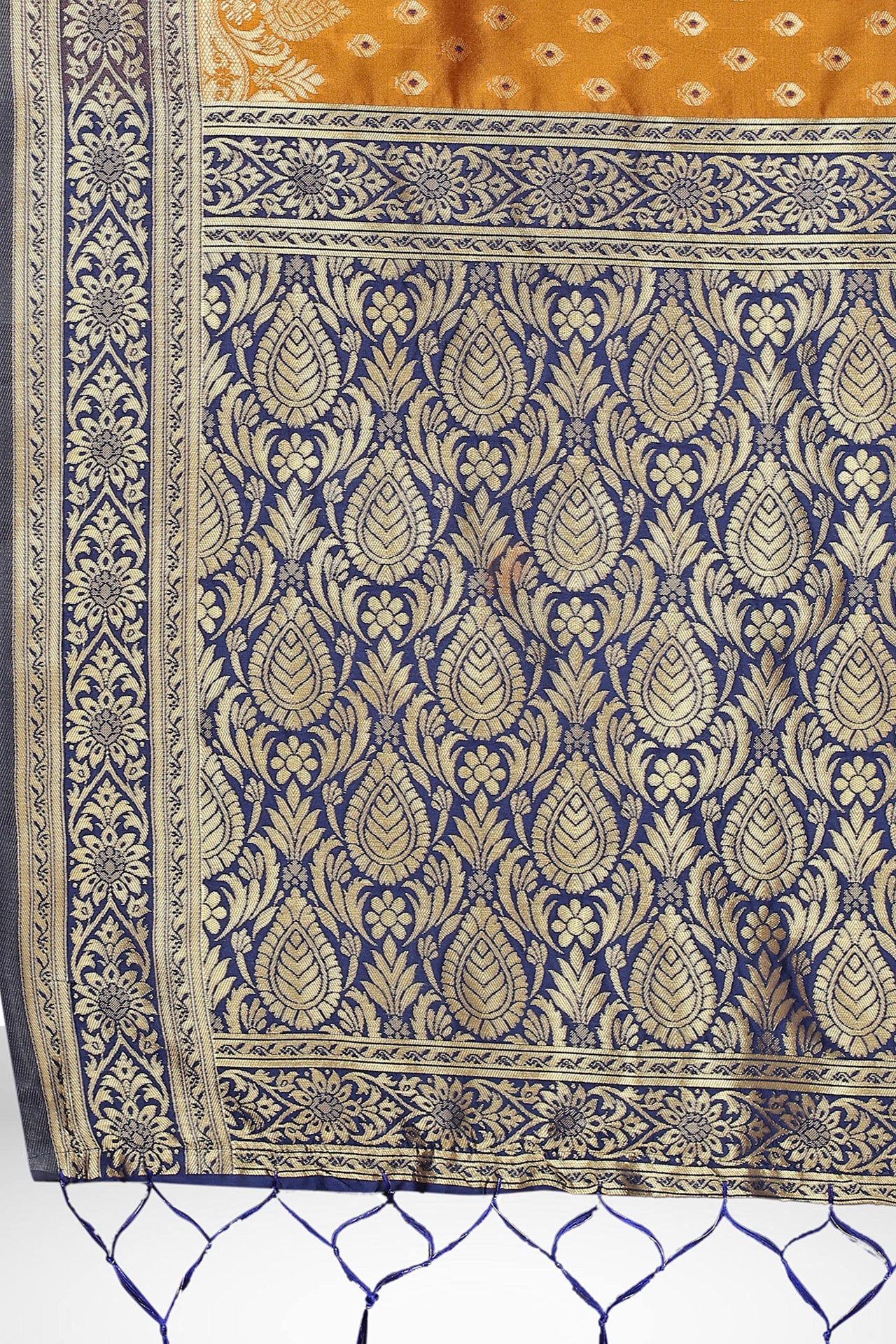 AKHILAM Women's  Banarasi silk woven Design Saree with Unstitched Blouse Piece(GNG220_QL_Parent)