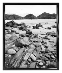 MCS Trendsetter 20x28 Poster Frame Black High-Gloss, Vertical & Horizontal Wall Hanging Large Picture Frame for Photos, Posters & Art Prints (1-Pack) 20 x 28 in Single