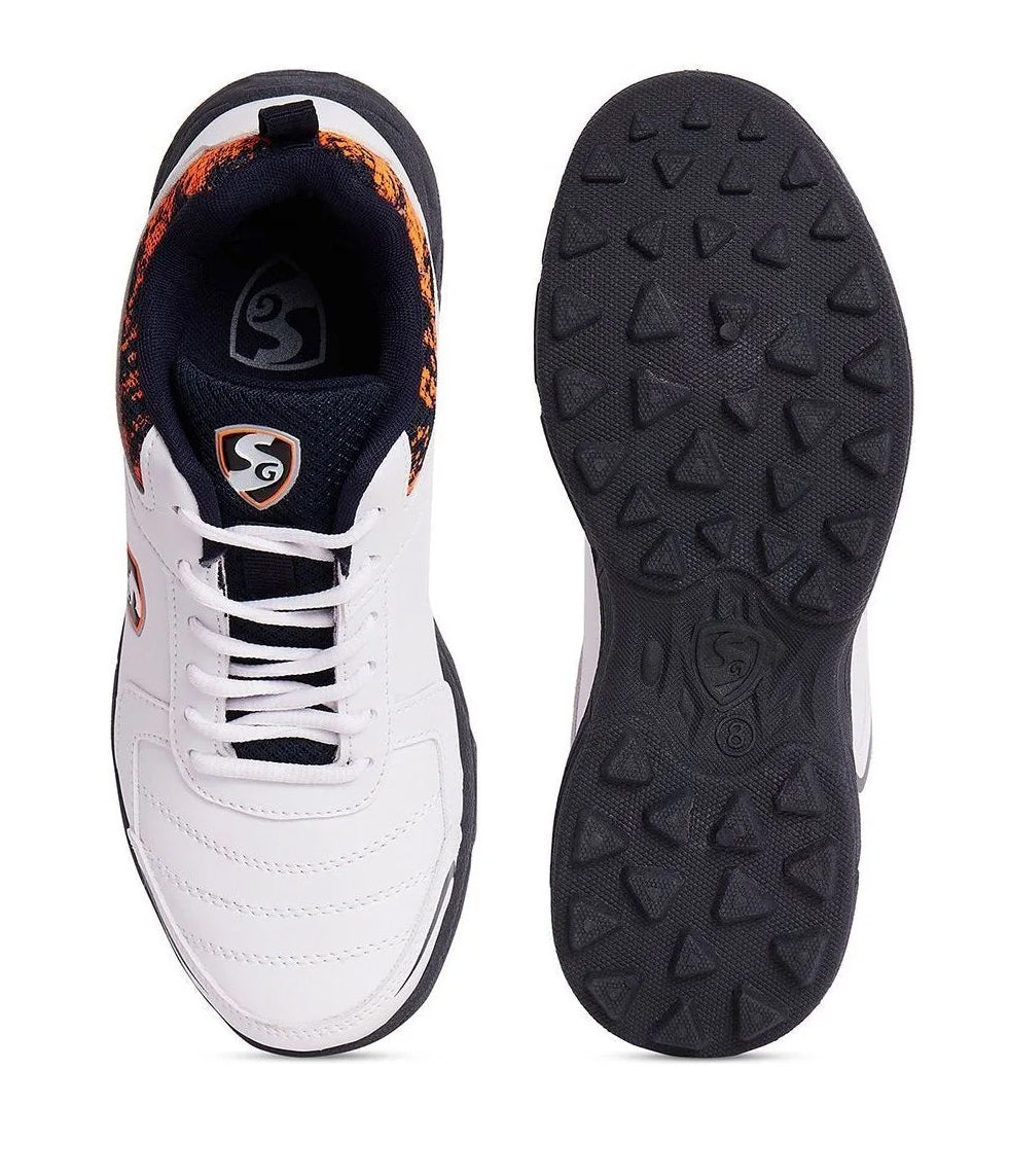 SG Savage Stud Shoe: Dynamic Navy Blue & Vibrant Orange Cricket Footwear