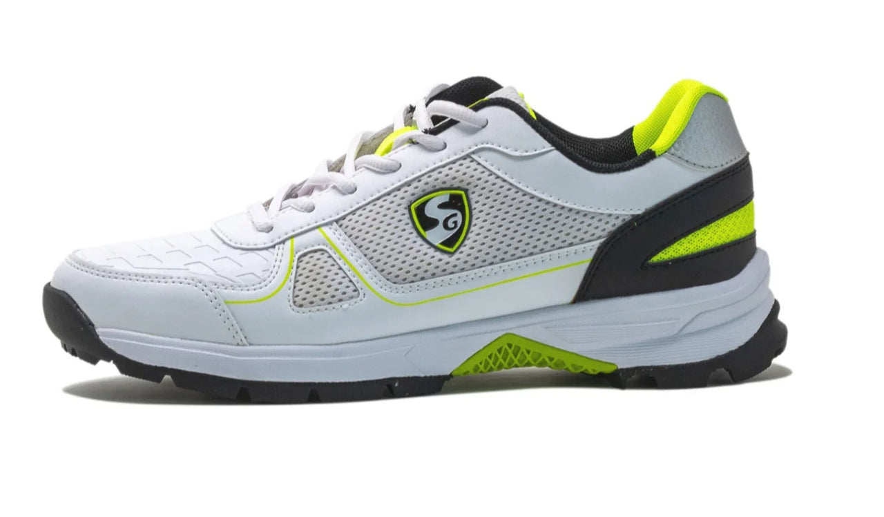 SG SCORER 6.0 Sports Shoe Design For Performance On The Field - White/Black/Lime