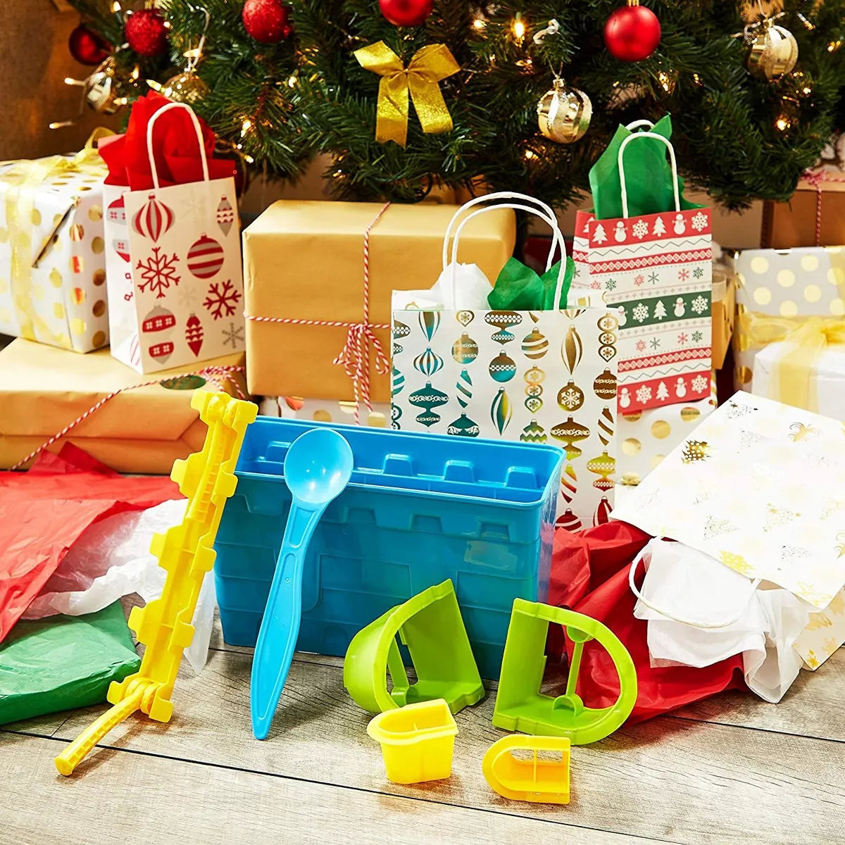 Blue Panda 7 Pieces Sand Castle Kit for Kids & Toddlers, Snow Shaper & Fort Maker, Winter Outdoor Toys