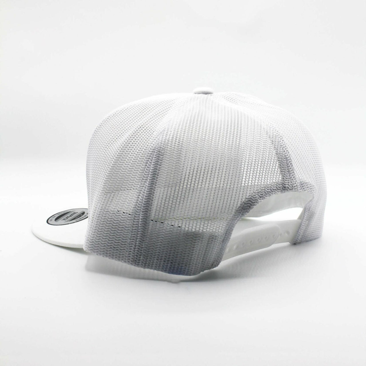 De Rancho Horse Faces White Hat