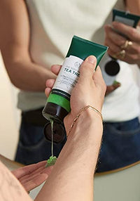 The Body Shop Daily Scrub, Tea Tree, 100ml