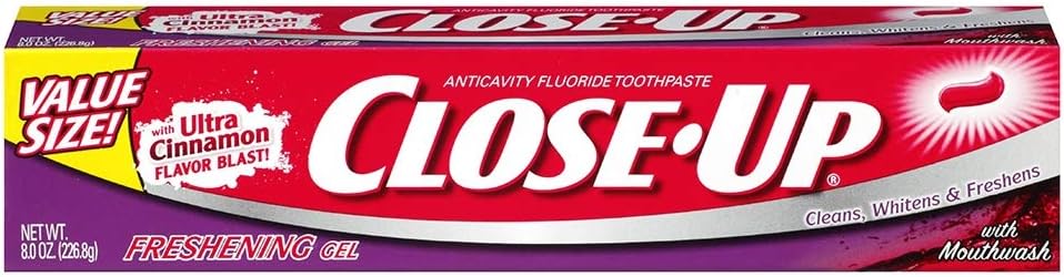 Close-Up Freshening Red Gel Anticavity Fluoride with Mouthwash Toothpaste, Cinnamon - 8 oz - 2 pk