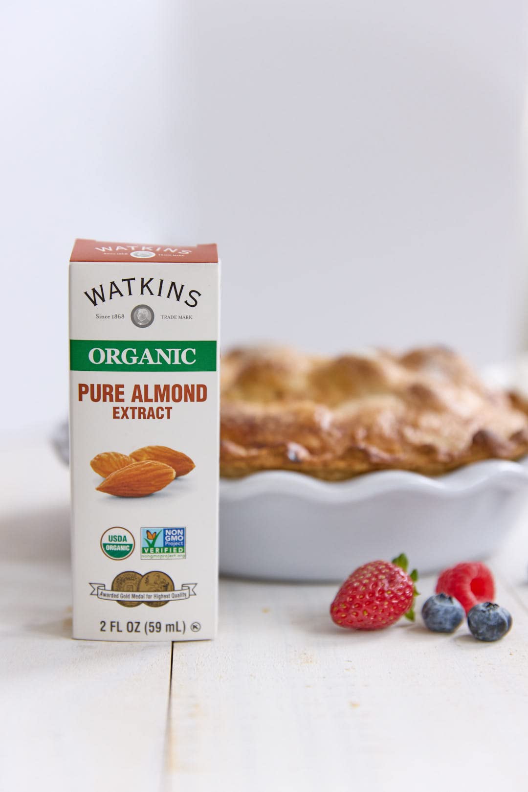 Watkins Organic Pure Almond Extract, Non-GMO, Kosher, 2 oz. Bottle, 1-Pack