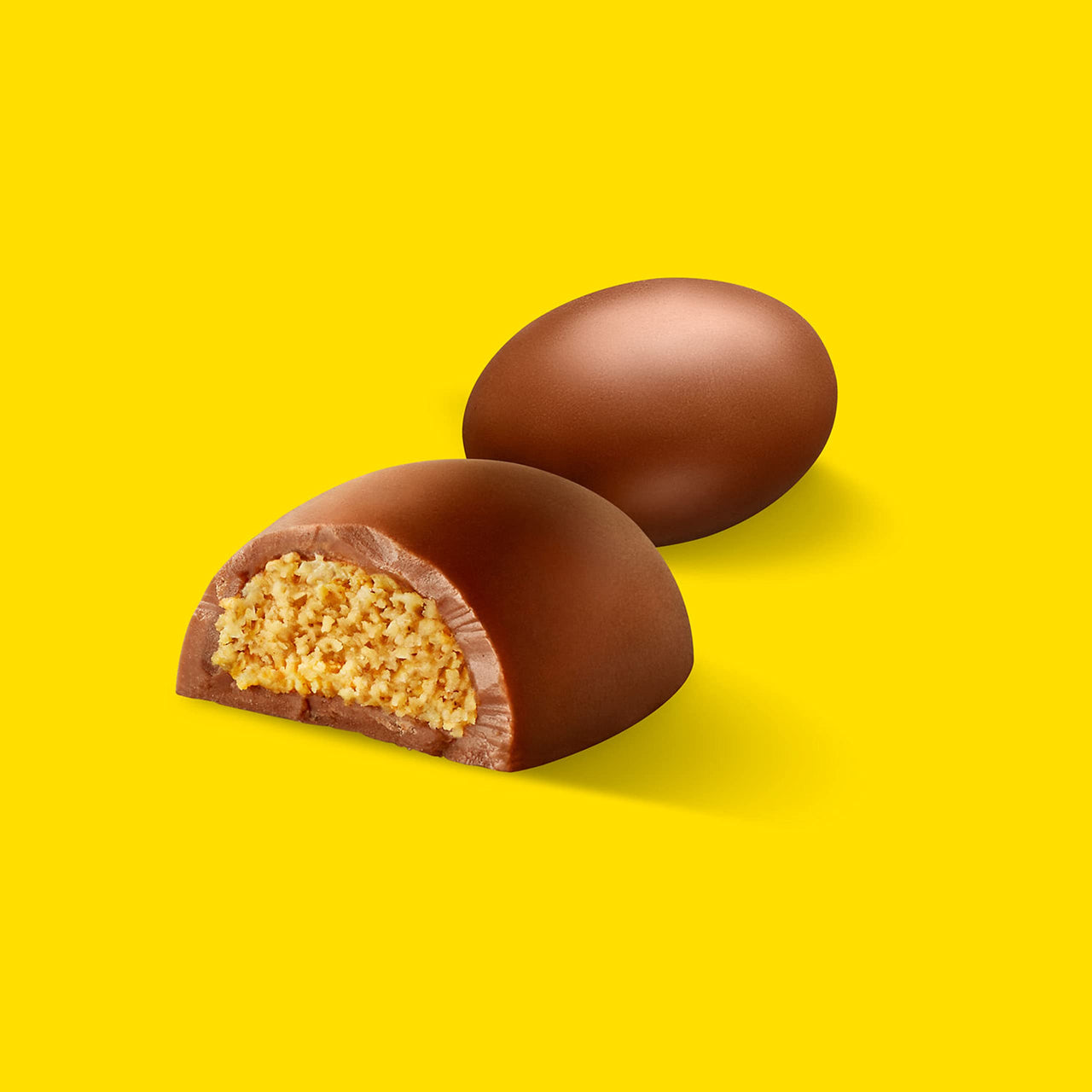 REESE's Milk Chocolate Peanut Butter Creme Eggs, Easter Candy, 9.1 oz Bag