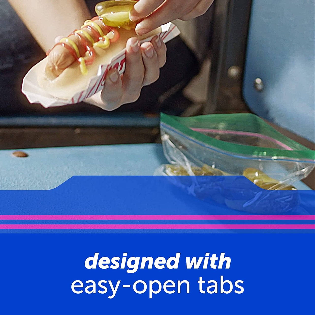 Ziploc Snack Bags for On the Go Freshness, Grip 'n Seal Technology for Easier Grip, Open, and Close, 280 Count