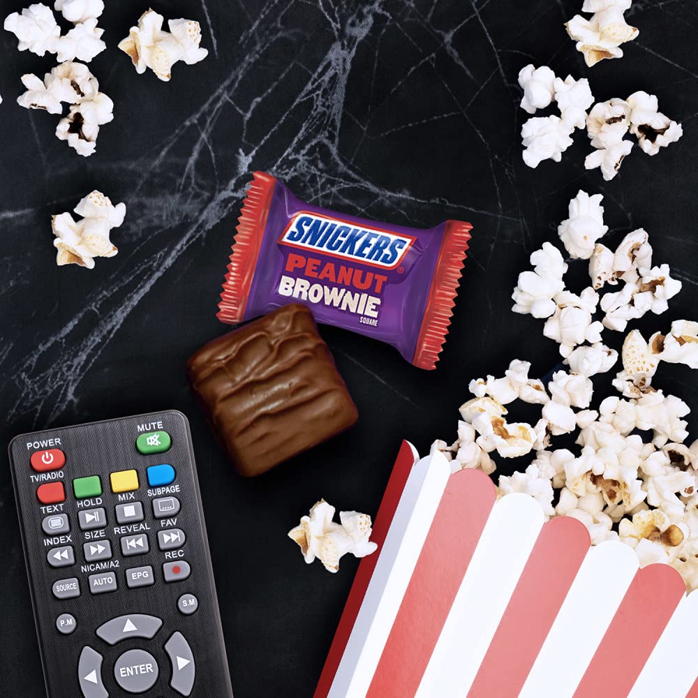 SNICKERS Peanut Brownie Fun Size Chocolate Halloween Candy, 9.14oz
