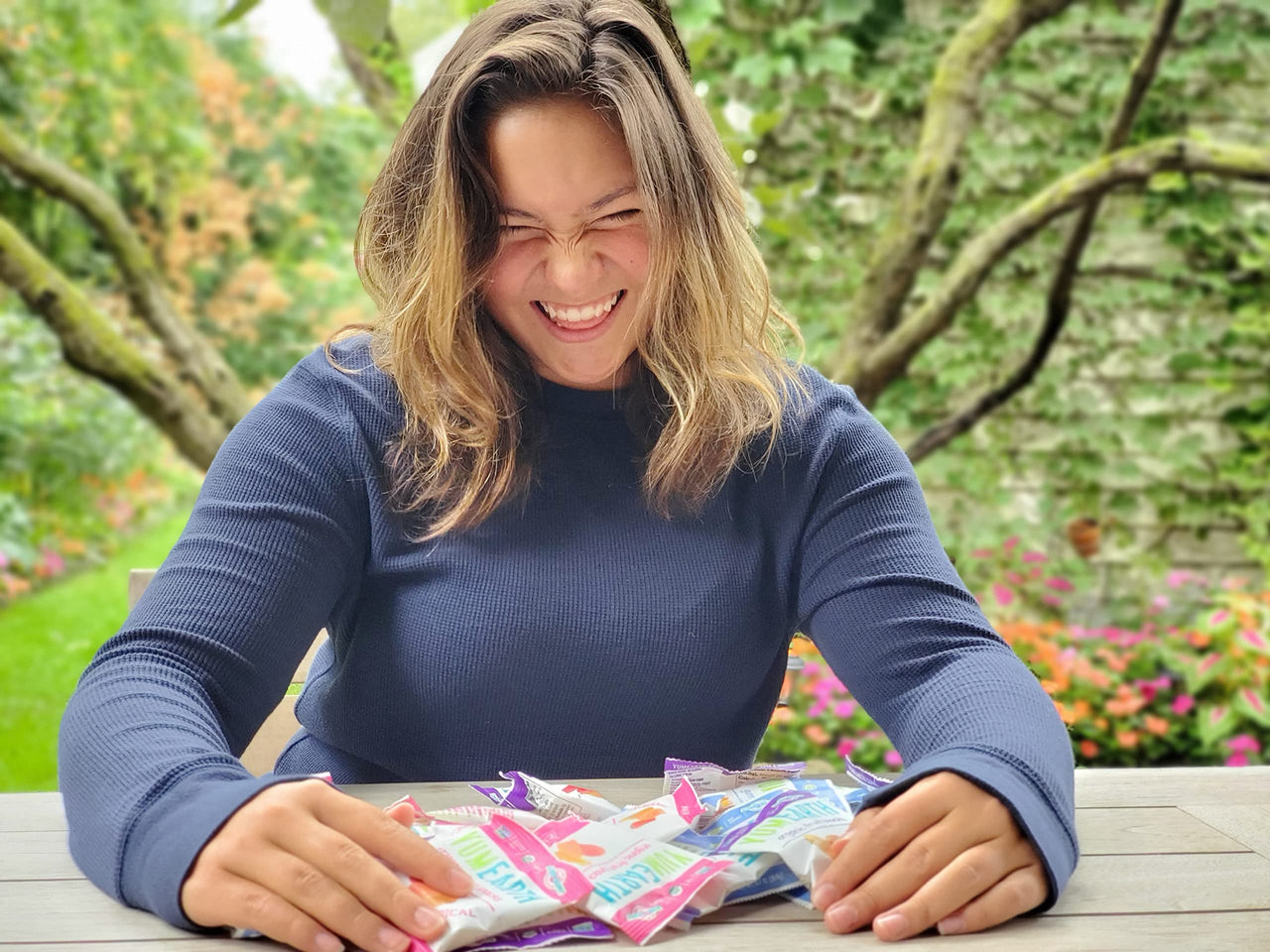 YumEarth Organic Fruit Snacks, 5- 0.7oz. Fruit Flavored Snack Packs, Allergy Friendly, Gluten Free, Non-GMO, Vegan, No Artificial Flavors or Dyes