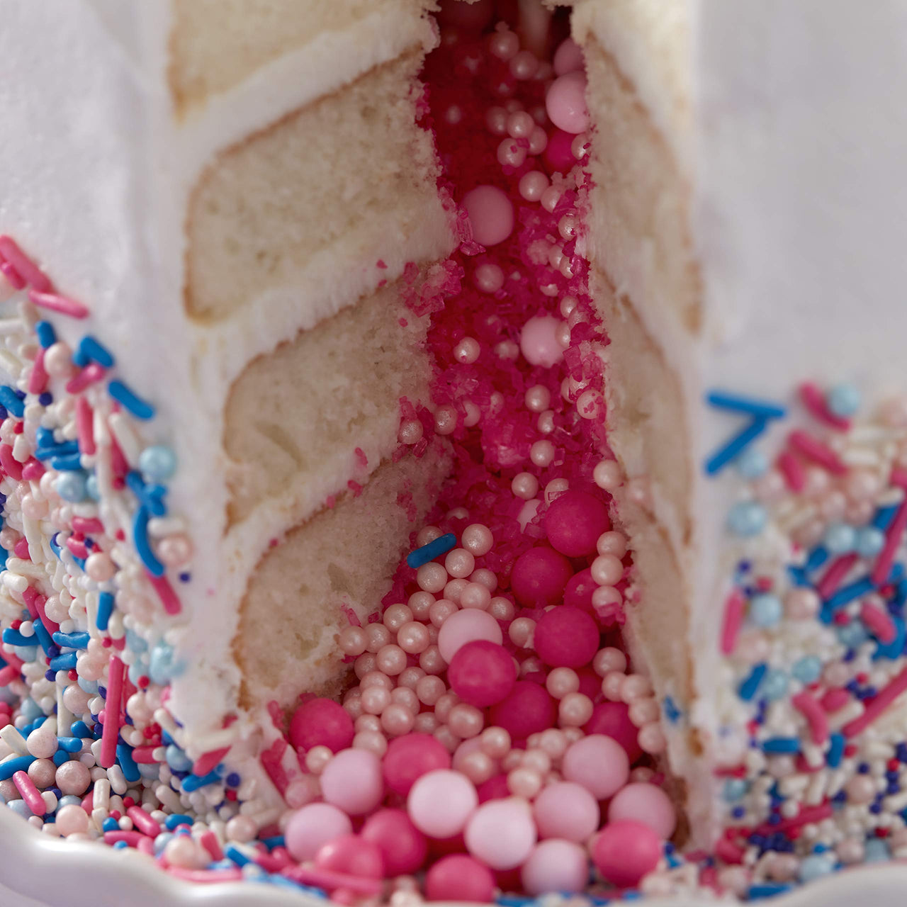 Wilton Pink Sparkling Sugar, 5.25 oz.