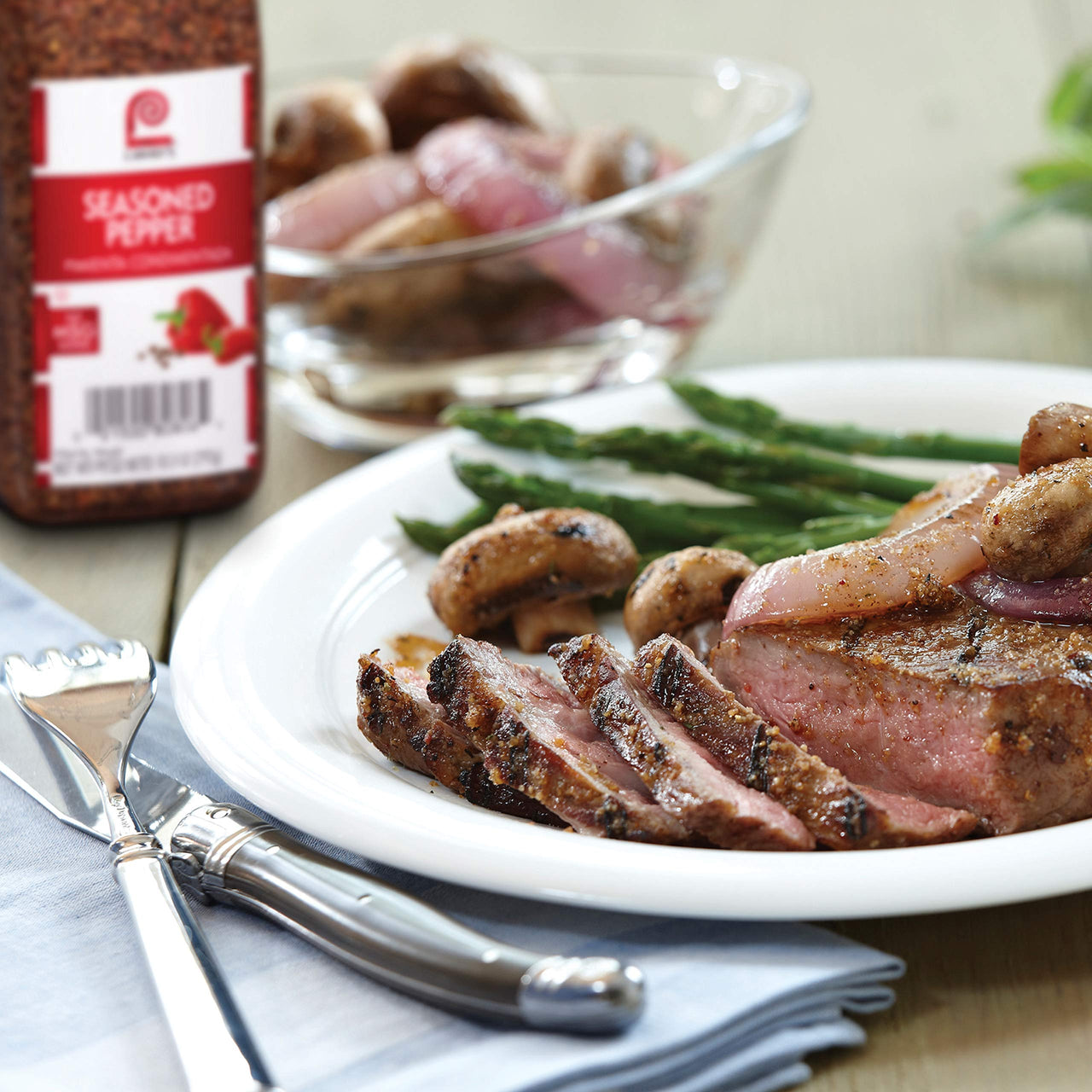 Lawry's  Seasoned Pepper, 10.3 oz - One 10.3 Ounce Container of Seasoned All Pepper for a Well-Rounded Flavor of Black Pepper, Sweet Red Bell Peppers, and Spices