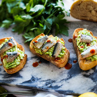 Wild Planet, Wild Sardines In Extra Virgin Olive Oil with Lemon, Lightly Smoked, Tinned Fish, Sustainably Caught, Non-GMO, Kosher, Gluten Free, Keto and Paleo, 4.4 Ounce Single Unit