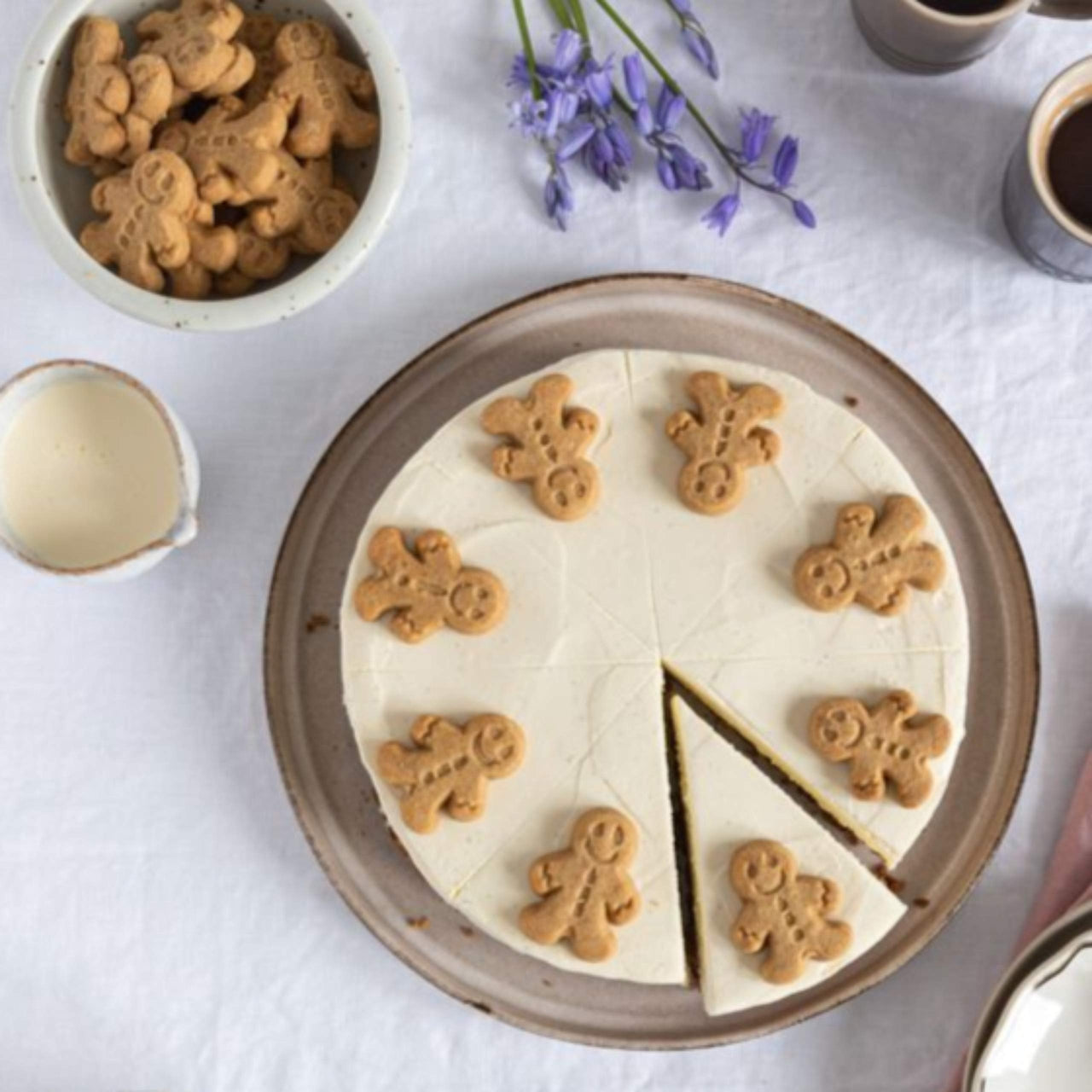 Walker's  Shortbread 8 Gingerbread Men Cookies, Pure Butter Shortbread Cookies, 4 Oz