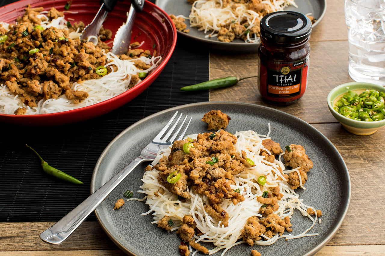 Thai Kitchen, Chili Paste, Roasted Red, 4 oz