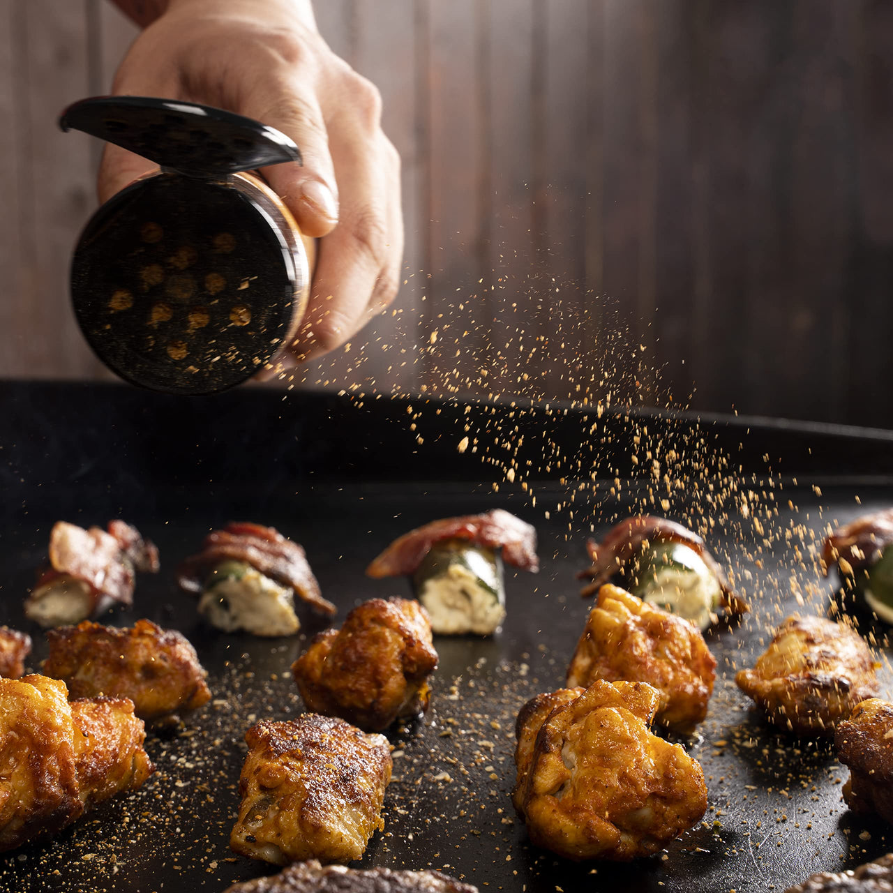 Blackstone 4160 Outlaw BBQ Powder for Beef, Poulty, Pork, Chicken, Fries, Steaks Tasty Spices with Sweetness and Citrus, All-Purpose Cooking Grilling Barbecue Seasoning, 5.9 Oz, (Pack of 2)