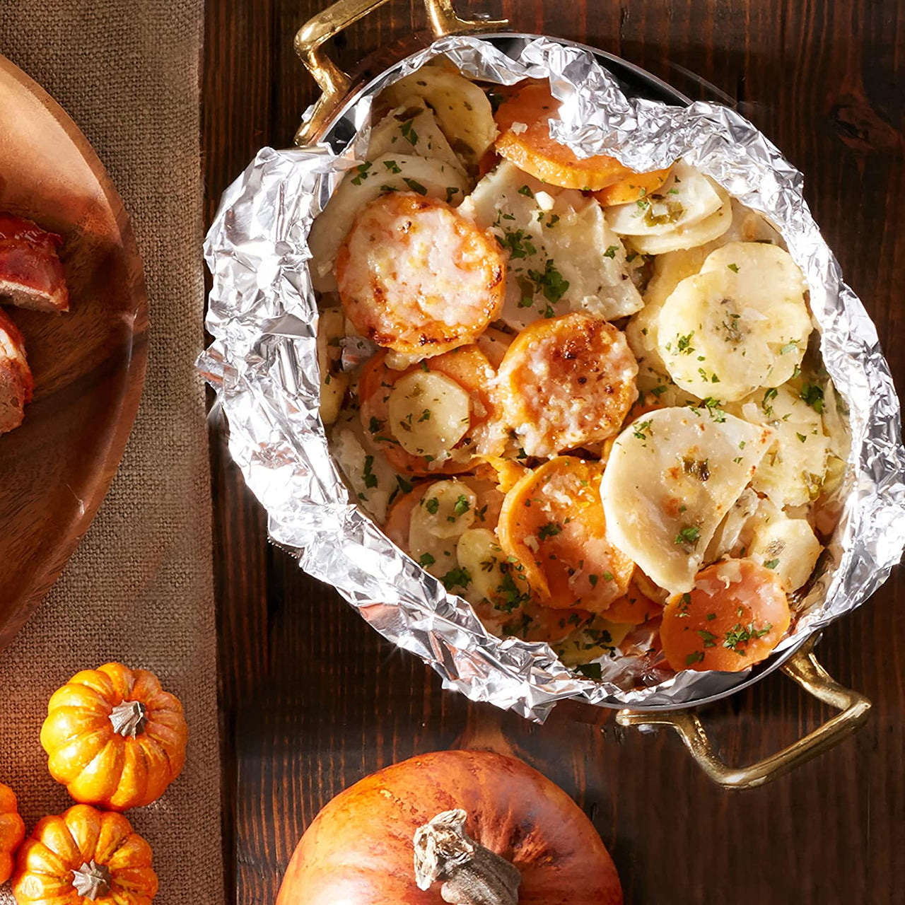 Reynolds Wrap Aluminum Foil, 200 Square Feet 200 Sq Ft