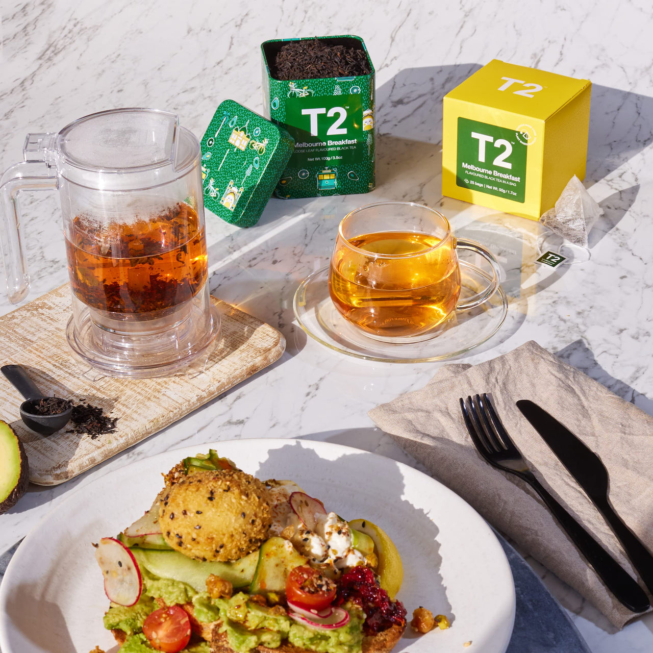 T2 Tea - Melbourne Breakfast Black Tea, 25 Tea Bags in a Box, Sweet Vanilla Flavoured Tea, 50g (B125AE019)