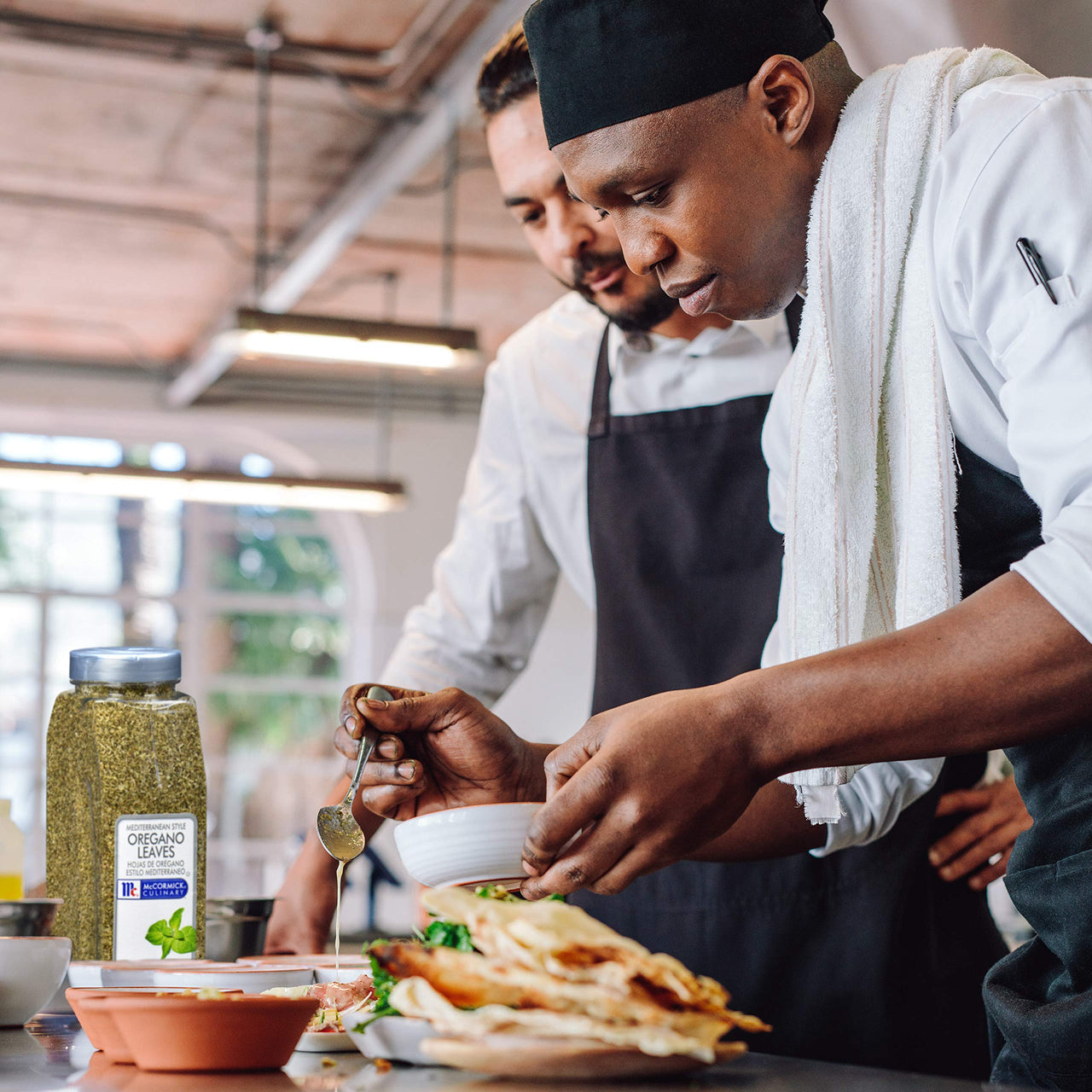 McCormick Culinary Mediterranean Style Oregano Leaves, 5 oz - One 5 Ounce Container of Dried Oregano Leaves, Best on Pizza, Soup, Greek Salads, Grilled Chicken and More